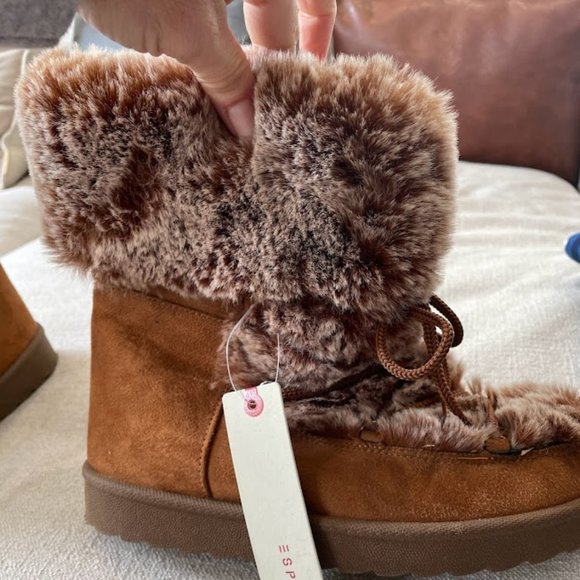 ESPRIT Boots Faux Fur Brown 7 - Picture 1 of 4